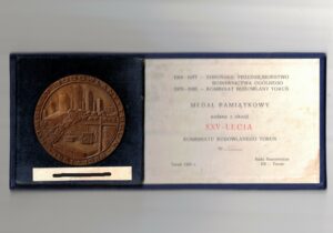 25-lecie Kombinatu Budowlanego Toruń.