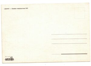 Pocztówka przedstawia osiedle mieszkaniowe w Lędzinach. Udało mi się je zlokalizować - bloki stoją przy ul. Długosza i zostały poddane termomodernizacji, tracąc swój pierwotny charakter (kształt balkonów został zachowany).