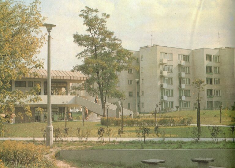 Kameralny luksus z żerańskiej cegły. Jak Halina Skibniewska stworzyła Osiedle Szwoleżerów.